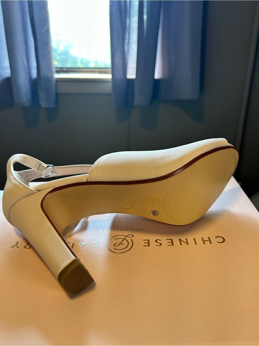 Chinese Laundry White Open-Toe Heeled Sandals with Ankle Strap - Picture 3 of 3